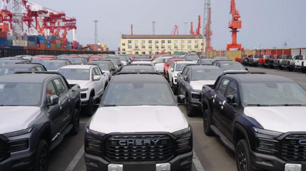 Large Shipment of R08 EV Pickups Heads to Ethiopia: What Exporters and Dealers Should Know