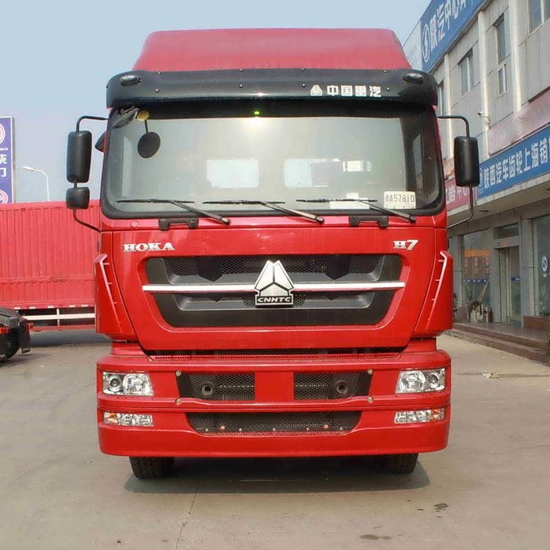 SINOTRUK Howo H7 340HP 4x2 Tractor Head