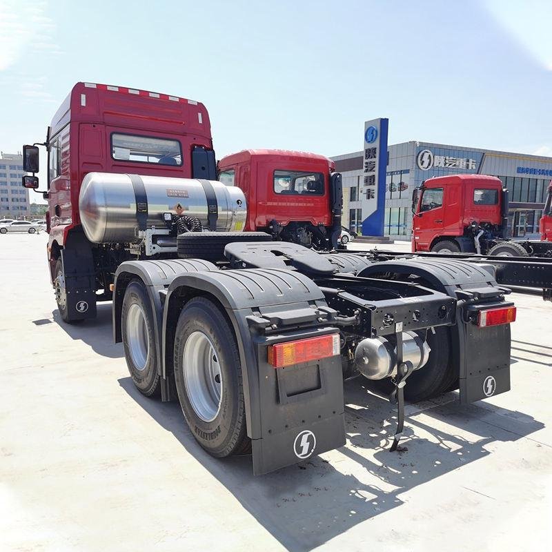 Shacman 460HP 6x4 Heavy Duty Tractor Head
