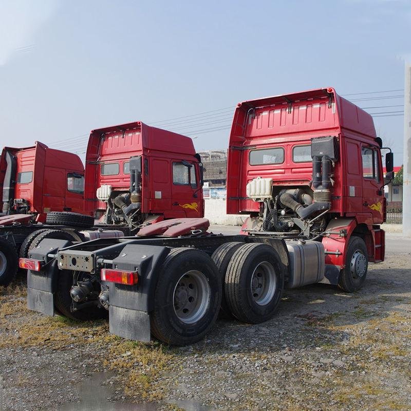 SINOTRUK 220HP 4×2 Tractor Truck