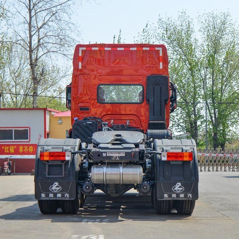 DONGFENG 460HP 6x4 Tractor Truck