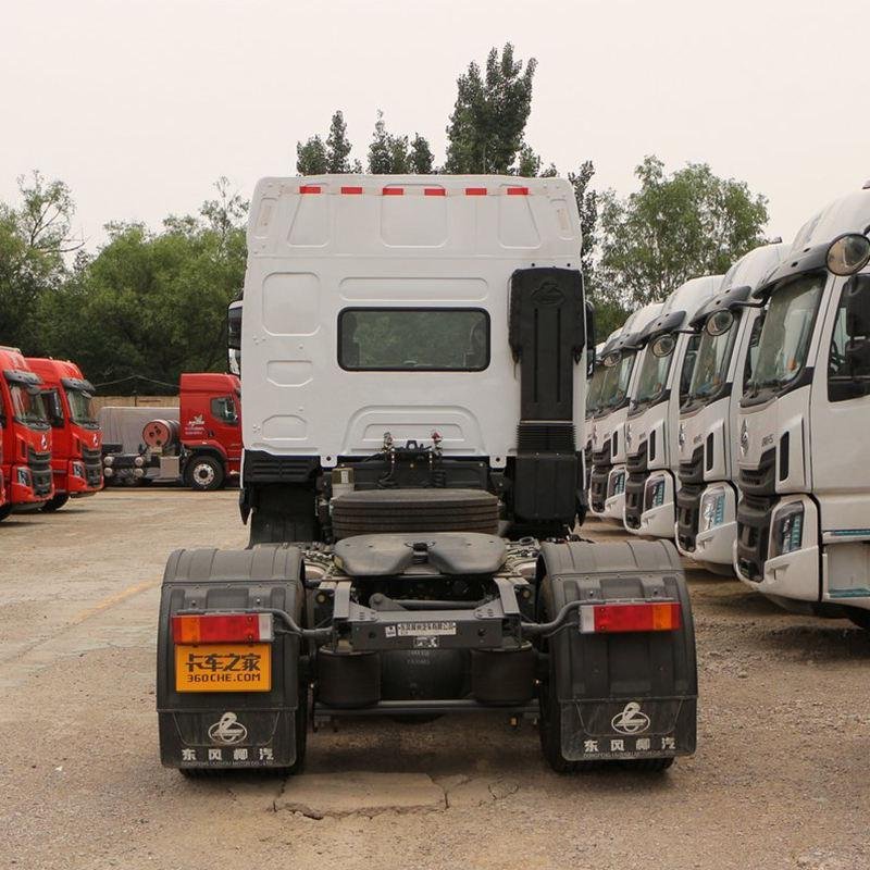 DONGFENG 520HP 4x2 Tractor Truck