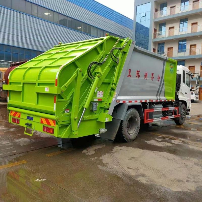 Dongfeng 15T 4x2 Garbage Compressor Truck