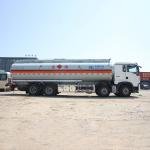 HOWO 350HP 8x4 Diesel Fuel Tanker Truck