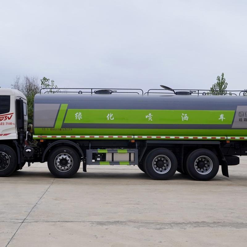 Dongfeng 8x4 320HP Cummins Diesel Water Sprinkler Truck for Dust Suppression