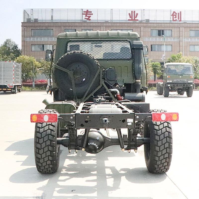 Dongfeng YC4E160 163HP 4x2 Off-Road Truck Chassis Euro 3 Green