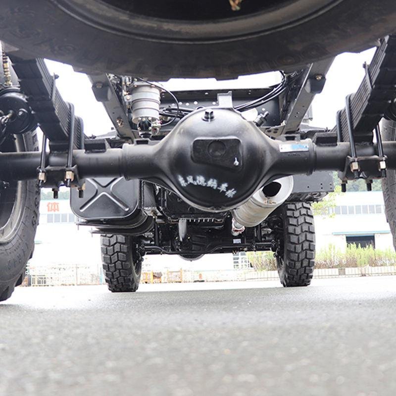 Dongfeng 170HP 4x4 Off-Road Truck Chassis with Cummins Engine