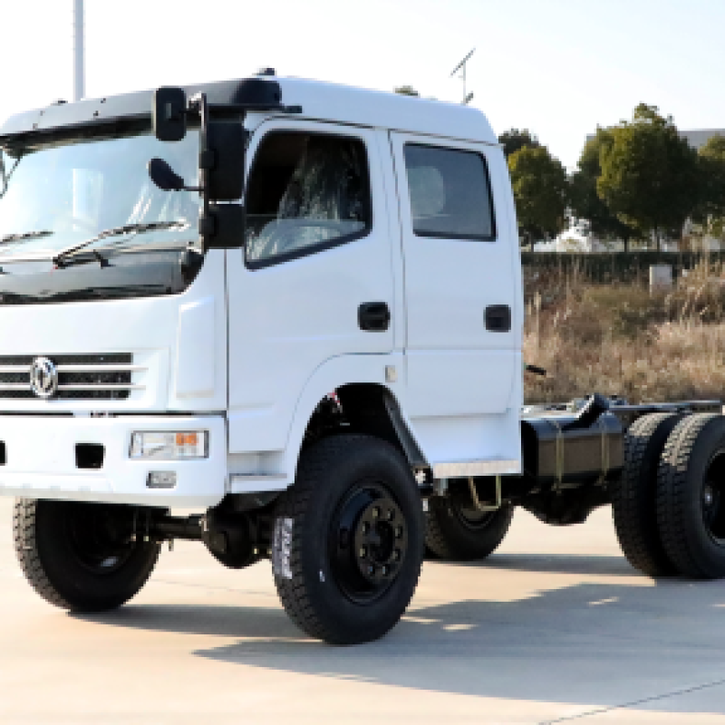 Dongfeng 4x4 Double Row Cab Light Duty Cargo Truck Chassis (150-250HP)