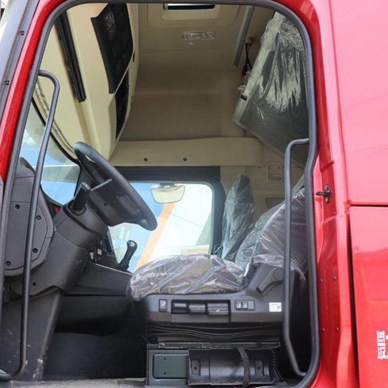 Shaanxi Delong X5000S 530HP 6x4 AMT Heavy-Duty Truck