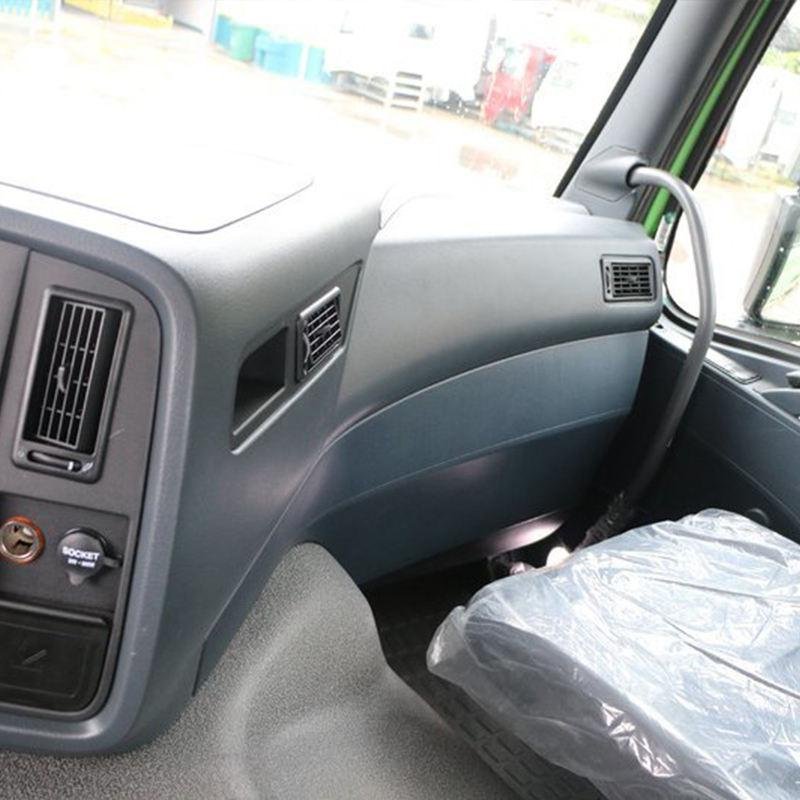 Sinotruk HOWO T7H 400HP 6×4 Heavy Dump Truck