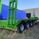 Heavy Duty 4-Axle 60T Low Bed Semi-Trailer for Heavy Equipment Transport