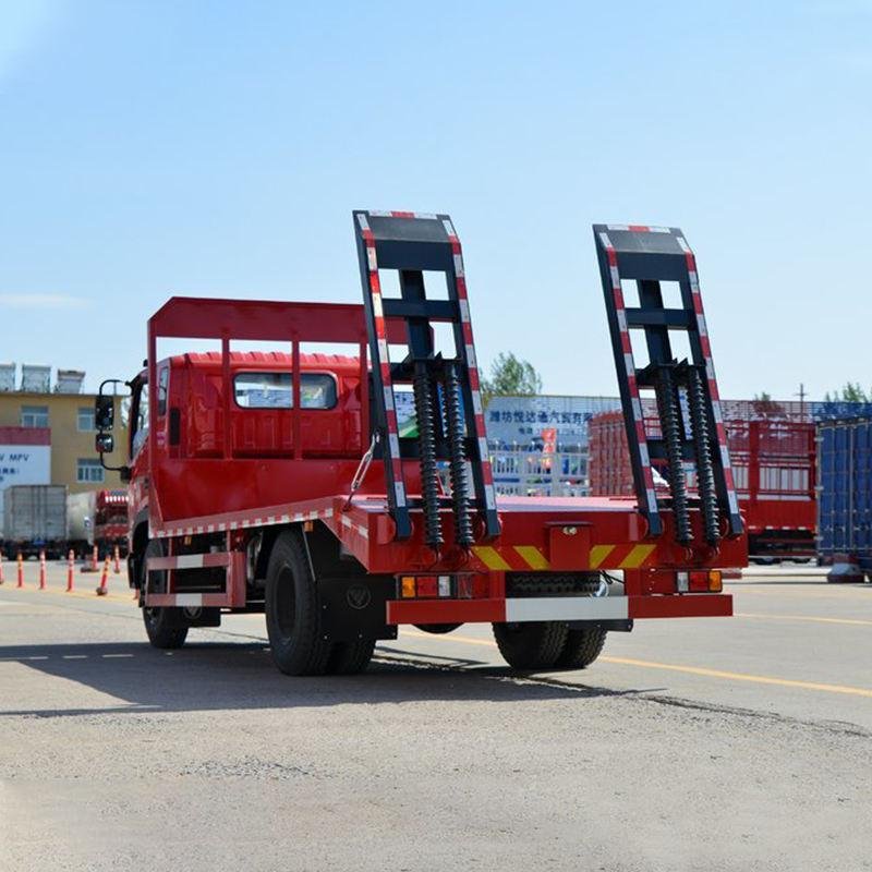 Foton 4x2 Light Duty Diesel Cargo Truck 150-250HP