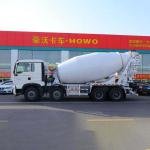 SINOTRUK HOWO 129HP 8x4 20m³ Diesel Concrete Mixer Truck
