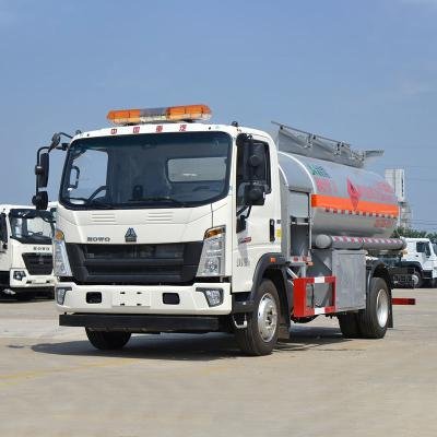 HOWO 160HP 4×2 Diesel Fuel Tanker Truck