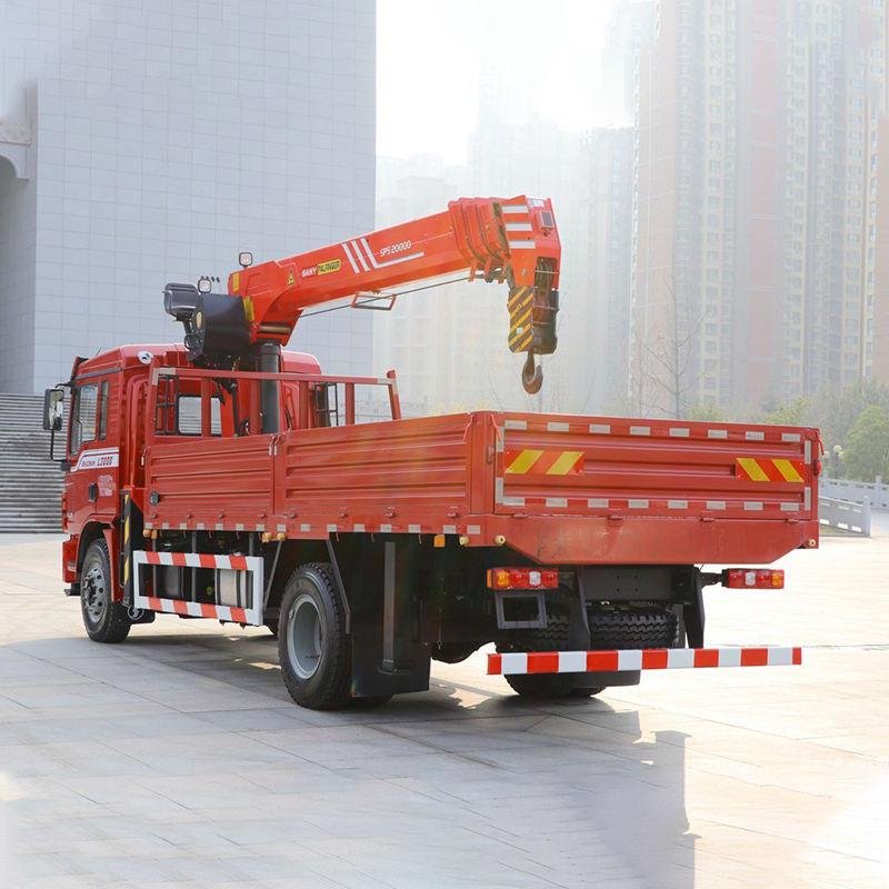 HOWO 8-Ton 4x2 Mounted Crane Truck with Cummins C245 Engine and Telescopic Straight Boom