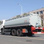 Sinotruk HOWO 371HP 6x4 Diesel Fuel Tanker Truck