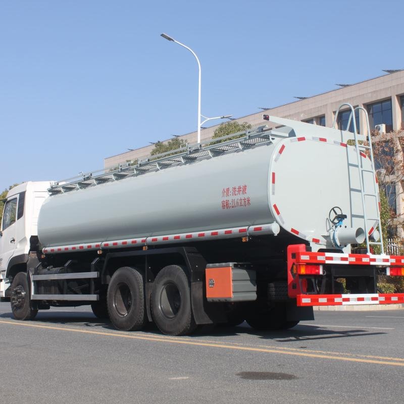 Sinotruk HOWO 371HP 6x4 Diesel Fuel Tanker Truck