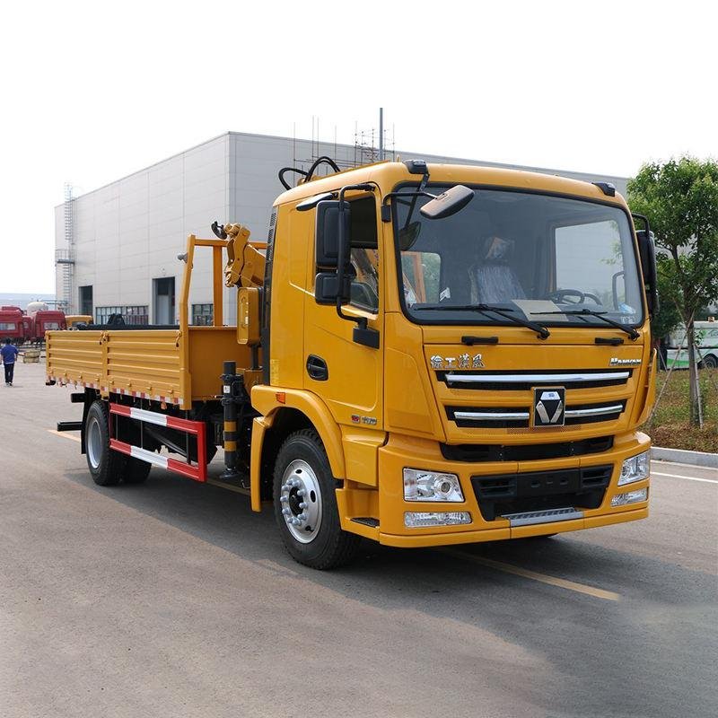 Heavy-Duty 20-Ton Construction Truck Crane 4-Section Straight Boom 40-50 T.m Lifting Moment