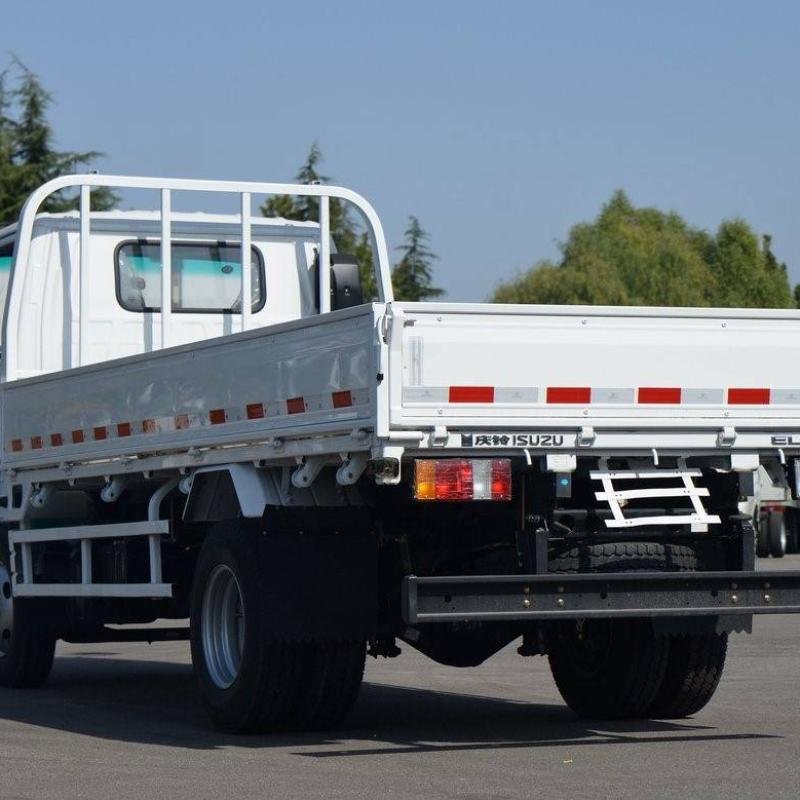 Isuzu 120HP 4X2 Light Dropside Truck 4.275m Cargo Box