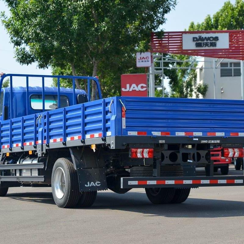 JAC A8 170HP 4x2 Cargo Truck