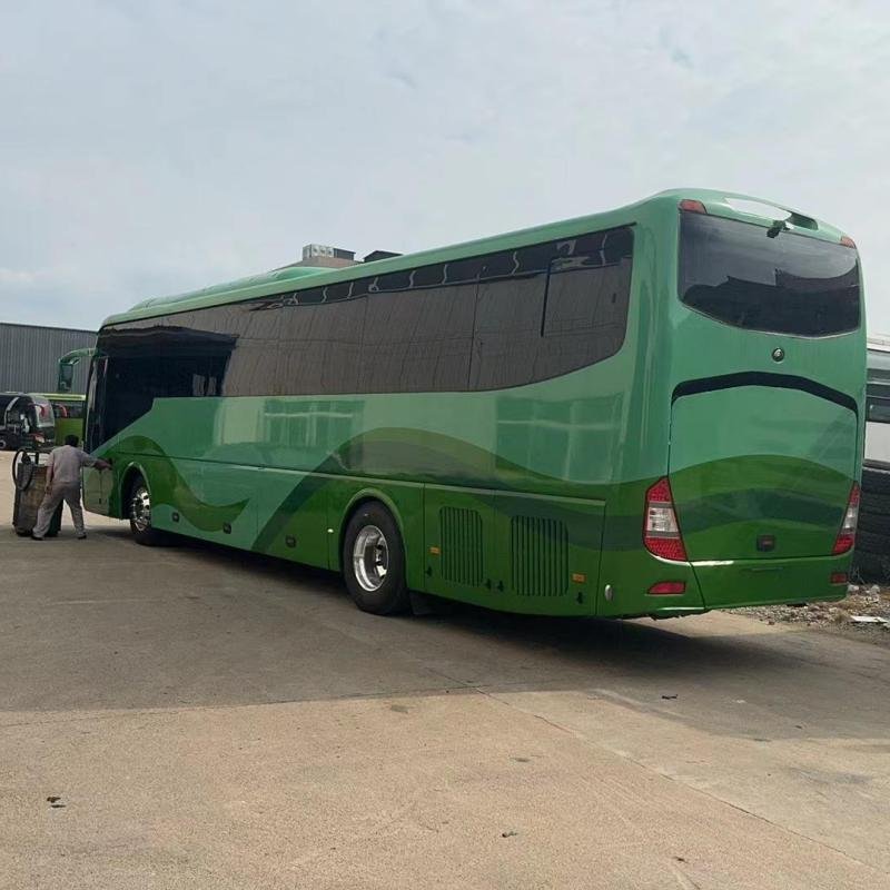 Yutong 55-Seater 8L Diesel RHD Luxury Coach Bus