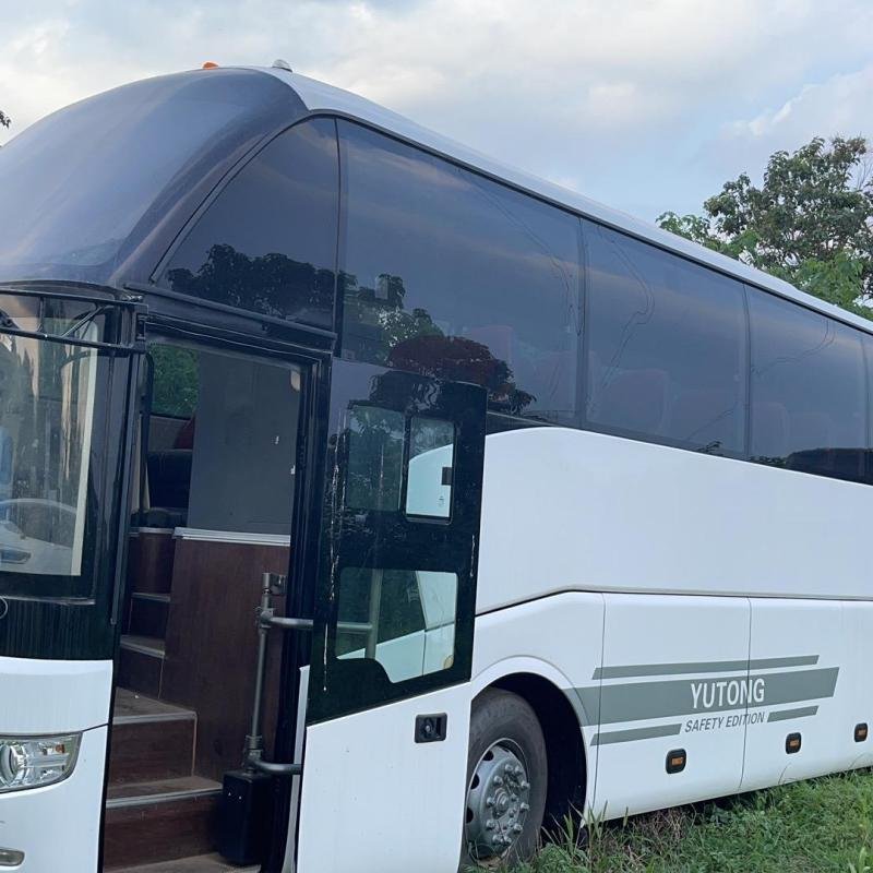 50-Seater Diesel Coach Bus | Right Hand Drive | 6-8L Engine | 50 Passenger Bus