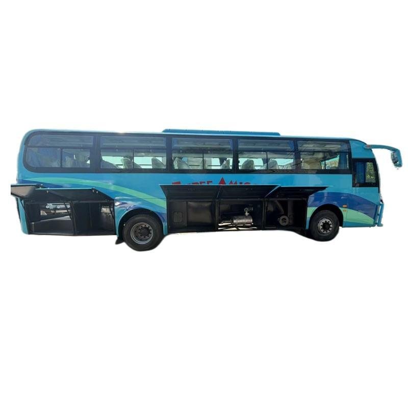 50-seat right-hand drive diesel coach bus featuring 6-8L engine and manual transmission for commercial passenger transport operations