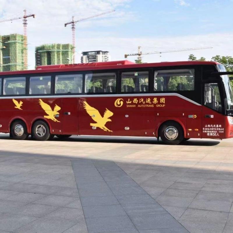 55-Seater Luxury Coach Bus Diesel Manual Transmission 6.8L Engine