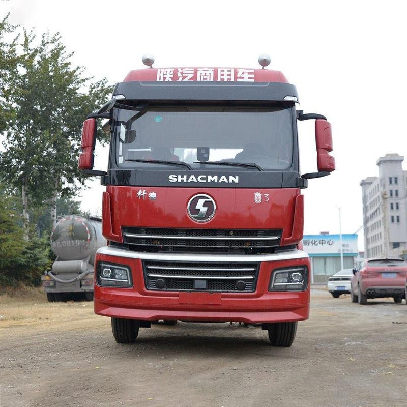 Shacman 350HP 4x2 Diesel Tractor Head Euro 6