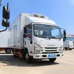 Isuzu 4x2 Light Duty Refrigerated Box Van Truck -18°C to -5°C Transport Refrigerator Vehicle