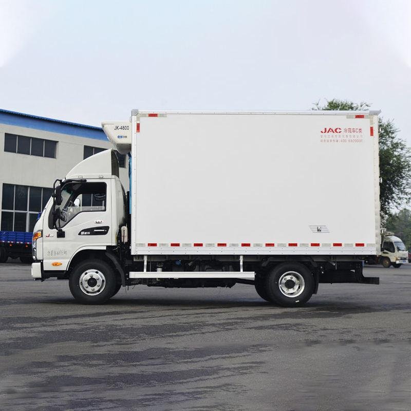 JAC N350 150HP 4x2 Diesel Refrigerated Box Truck