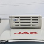 JAC JH6 460HP 8×4 9.4m Refrigerated Box Truck