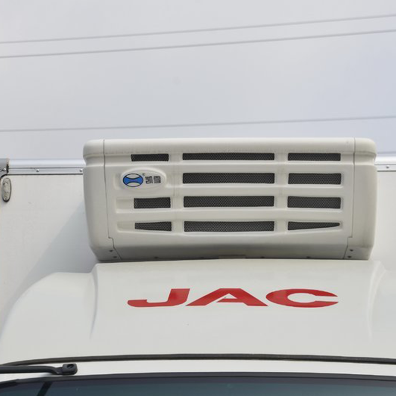 JAC JH6 460HP 8×4 9.4m Refrigerated Box Truck