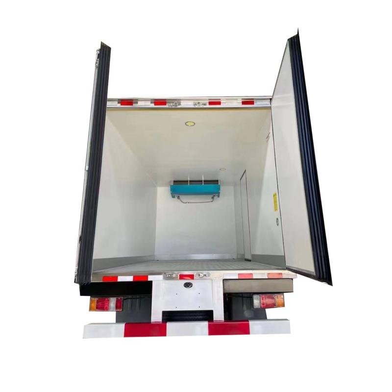 Isuzu 4x2 10-Ton Refrigerated Freezer Truck