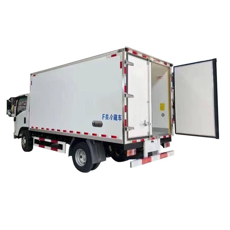 Isuzu 4x2 10-Ton Refrigerated Freezer Truck