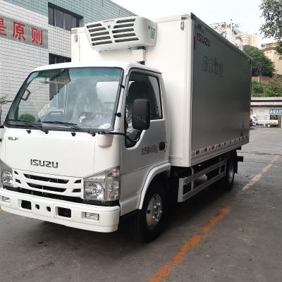 Isuzu 10 Ton 4x2 Diesel Refrigerated Box Truck with Cummins Engine