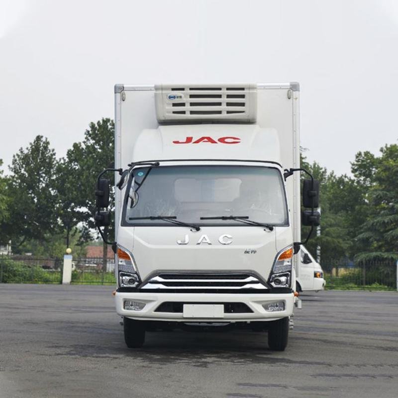 Jiefang 148HP 4.2m Refrigerated Box Truck 4x2 Diesel