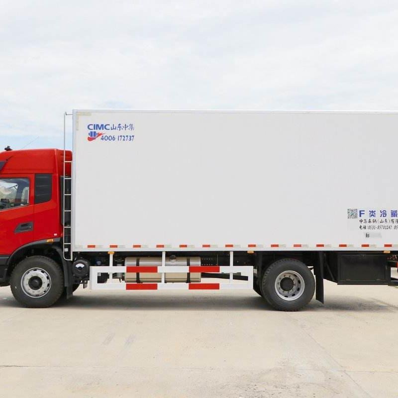 DONGFENG TIANJIN 245HP 4x2 Refrigerated Truck