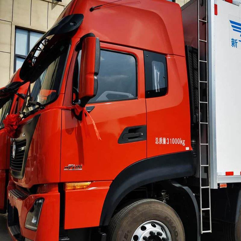 DONGFENG TIANLONG KL 8x4 465hp Refrigerated Truck