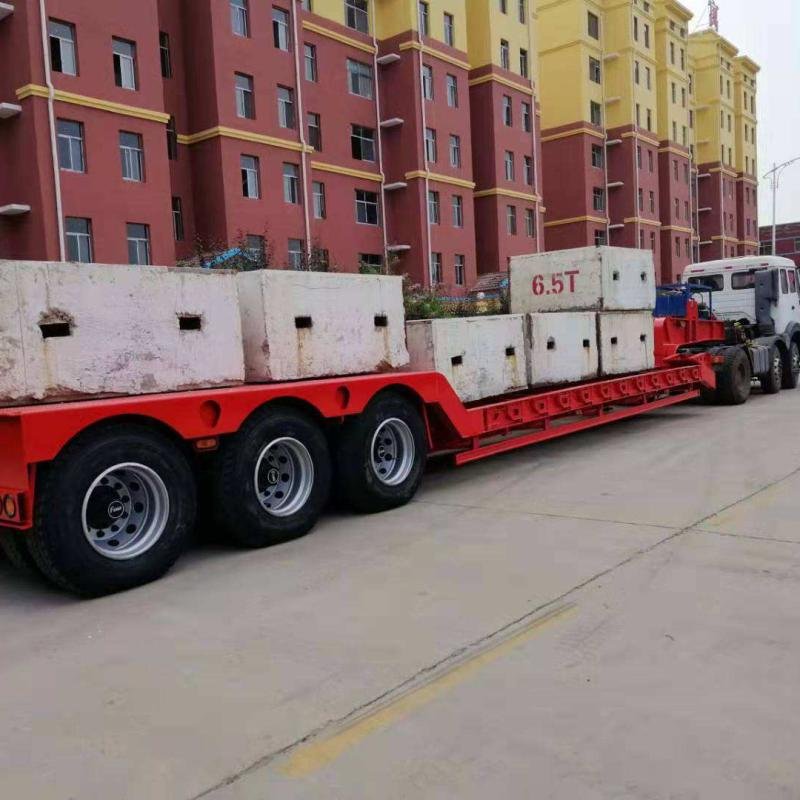CHINA 3-Axle 60T Steel Flatbed Semi-Trailer
