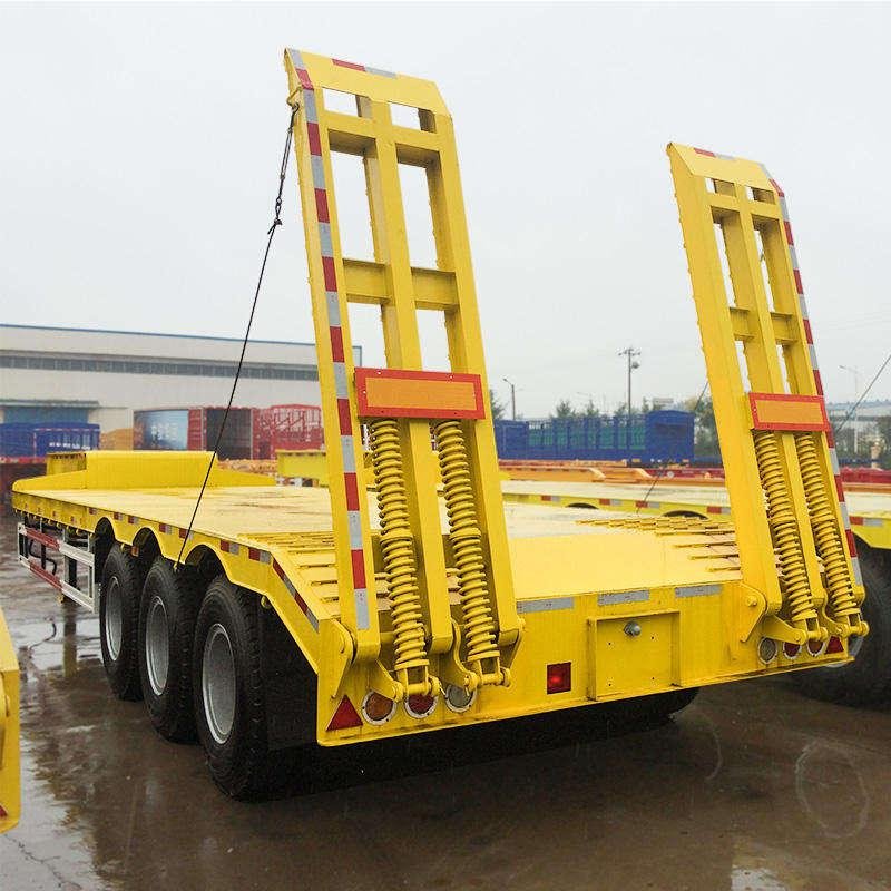 DongFeng 50 Ton 40ft 3-Axle Low Bed Semi Trailer for Heavy Haulage