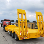 China 60-70 Ton Tri-Axle Low Bed Semi-Trailer for Heavy Equipment