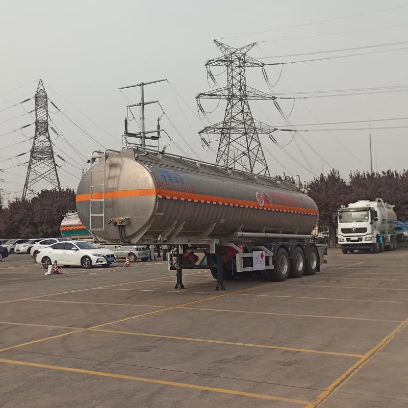 CIMC 40000L 3-Axle Aluminum Alloy Fuel Tank Semi-Trailer
