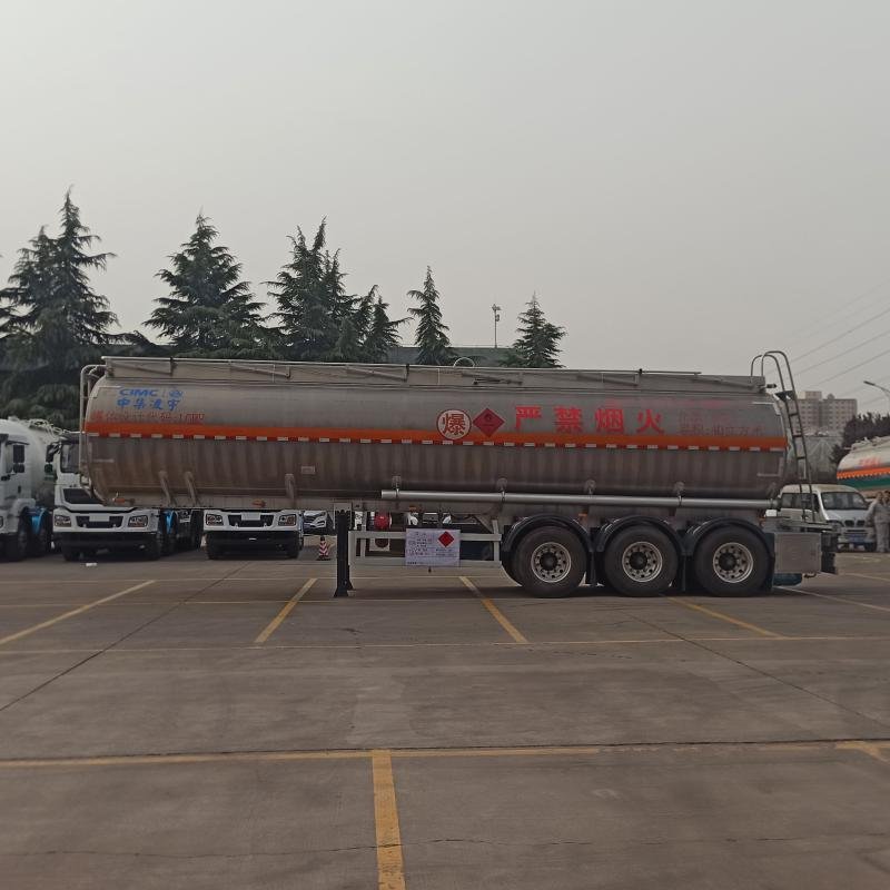 CIMC 40000L 3-Axle Aluminum Alloy Fuel Tank Semi-Trailer