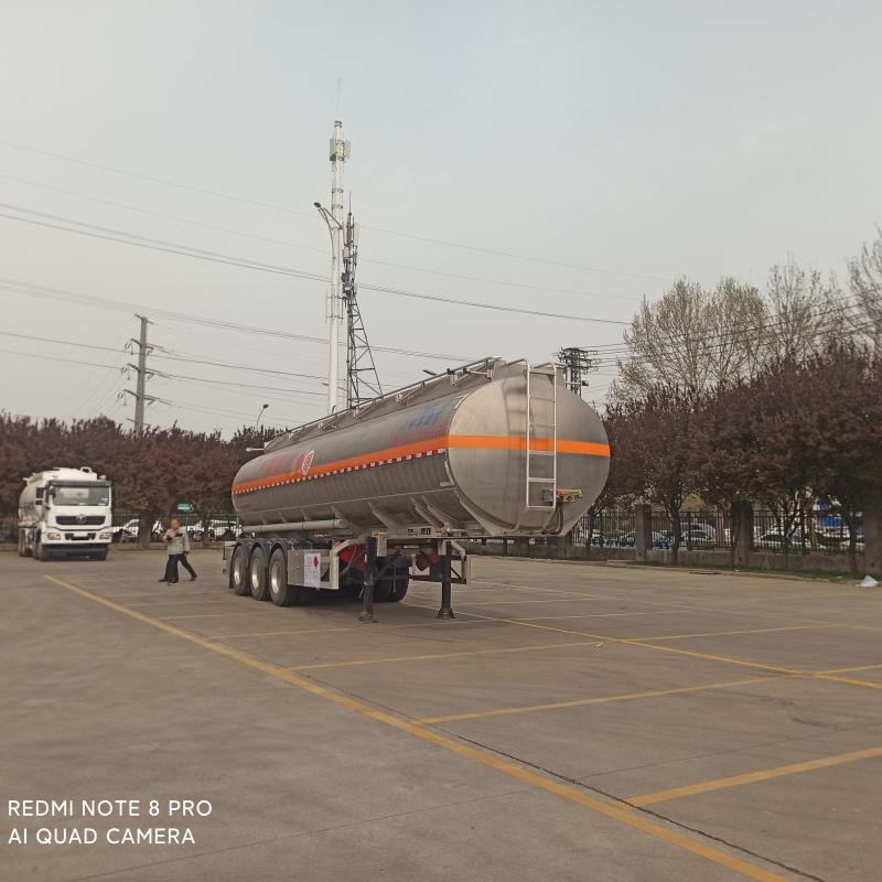 CIMC 40000L 3-Axle Aluminum Alloy Fuel Tank Semi-Trailer
