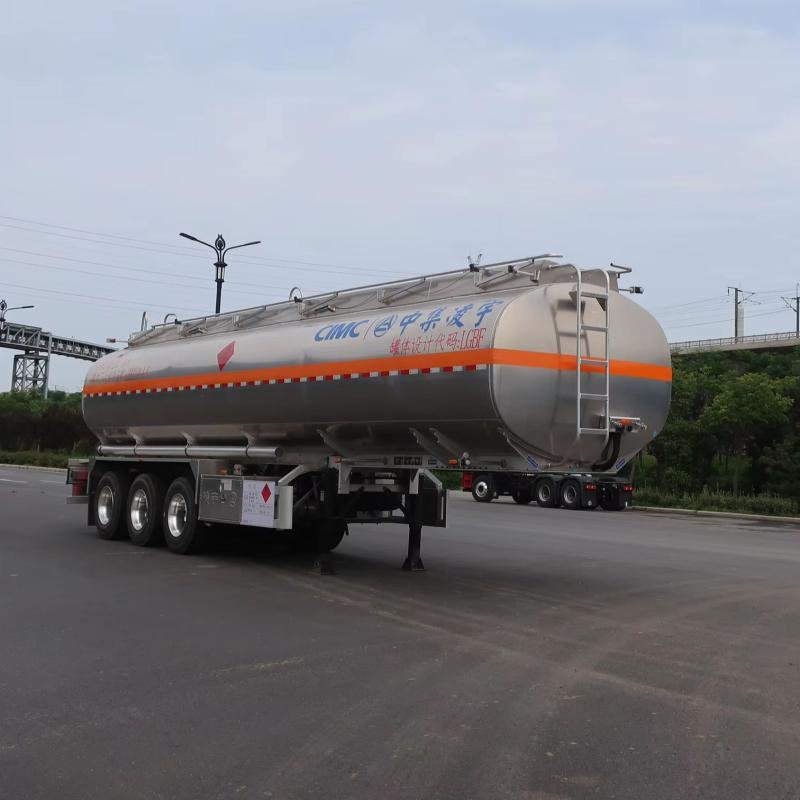 CIMC 40,000L 3-Axle Aluminum Fuel Tanker Semi Trailer