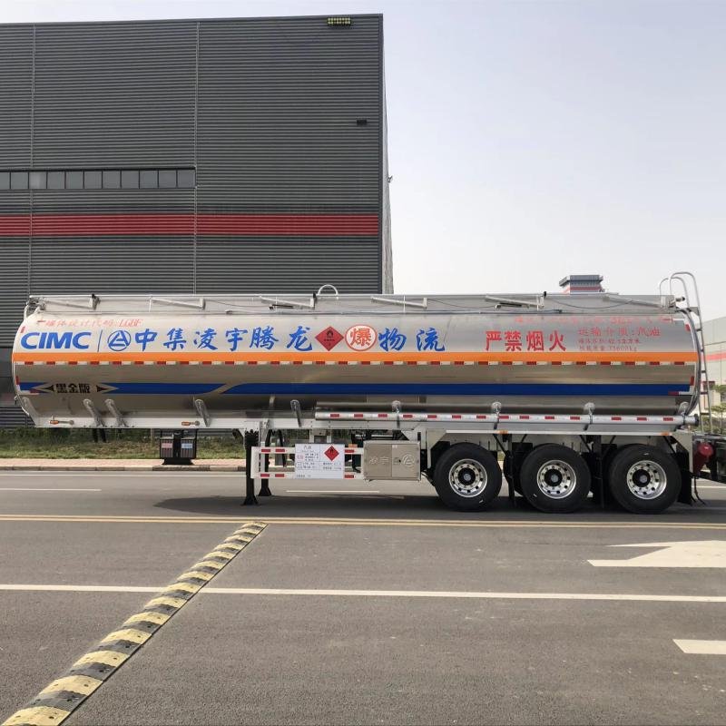 CIMC 3-Axle 40000L Aluminum Fuel Tank Semi-Trailer