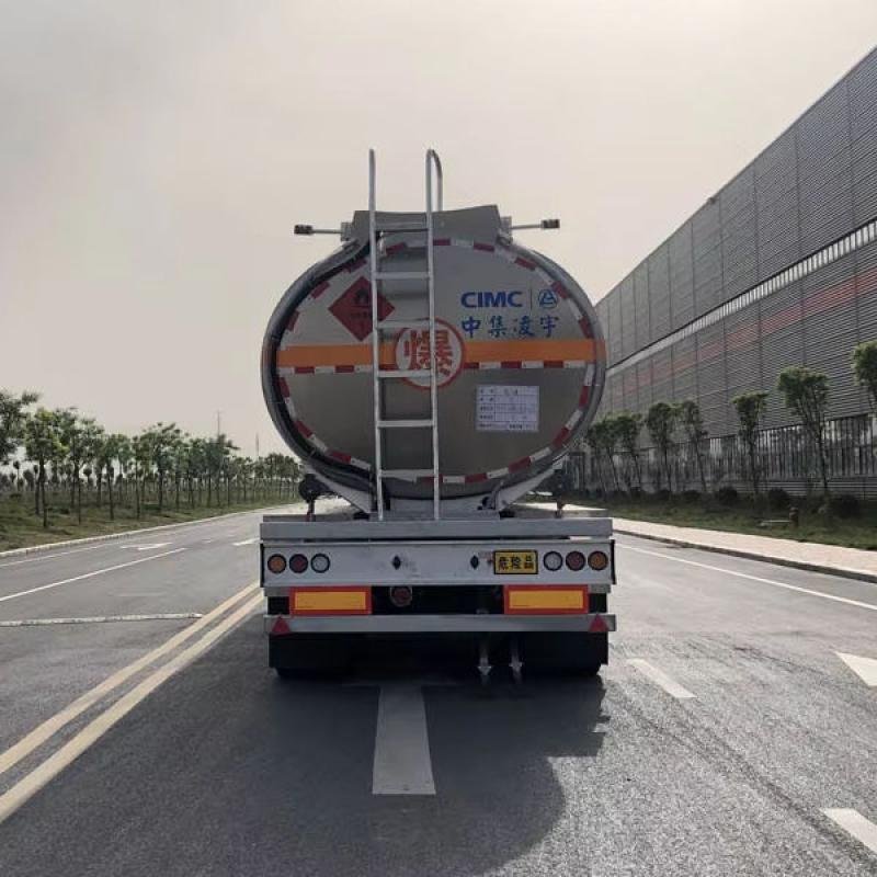 CIMC 3-Axle 40000L Aluminum Fuel Tank Semi-Trailer