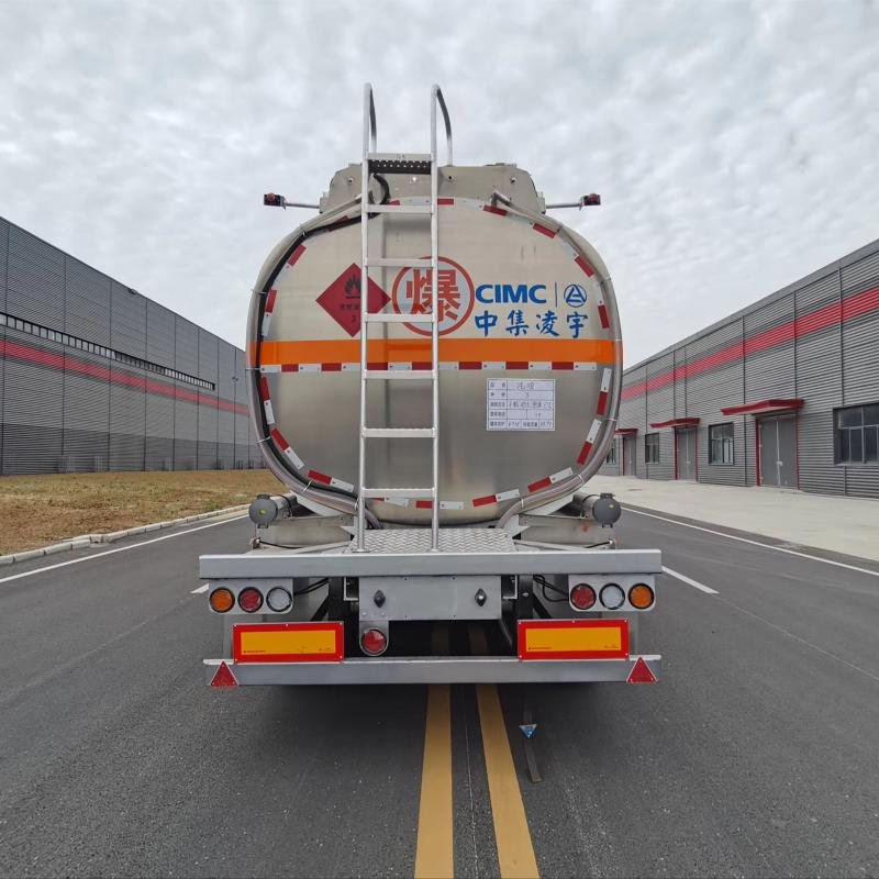CIMC 3-Axle 45,000L Fuel Tanker Semi-Trailer