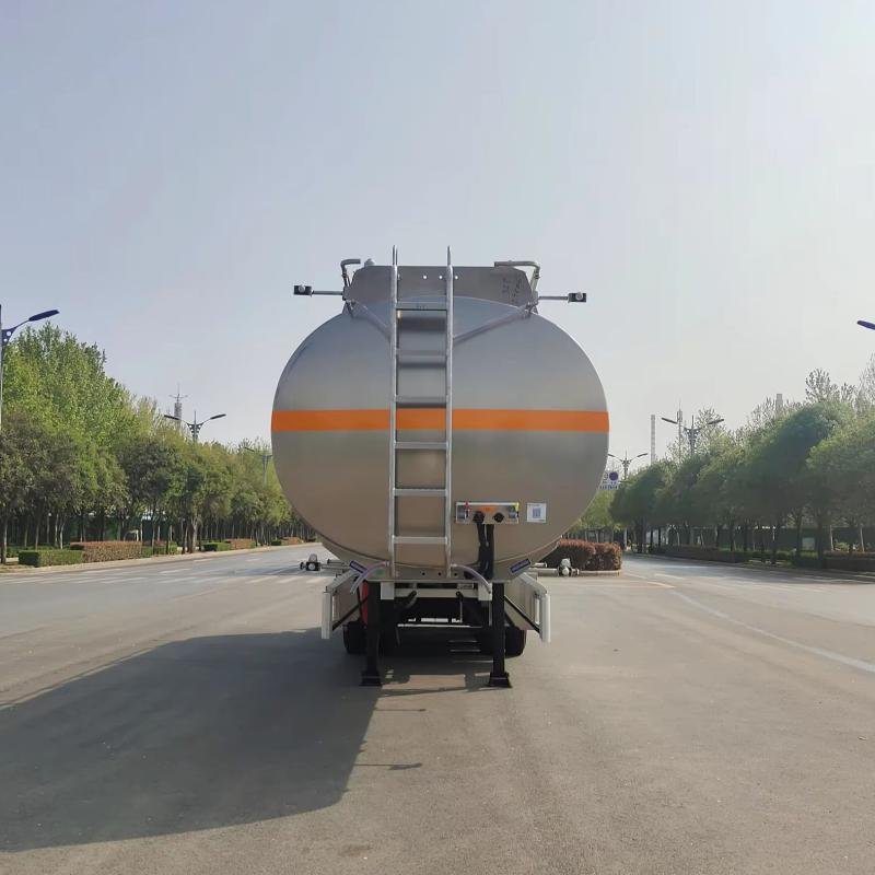 CIMC 3-Axle 47m³ Aluminum Fuel Tank Semi-Trailer for Gasoline Diesel Jet Fuel Transport
